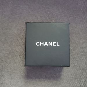 Chanel earring box